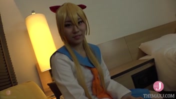 &lbrack;HentaiCosplay&rsqb; Beautiful blonde haired cosplayer in uniform&comma; Ichika Ayamori&comma; gives a thick blowjob&excl; She finishes with a hand job&excl;